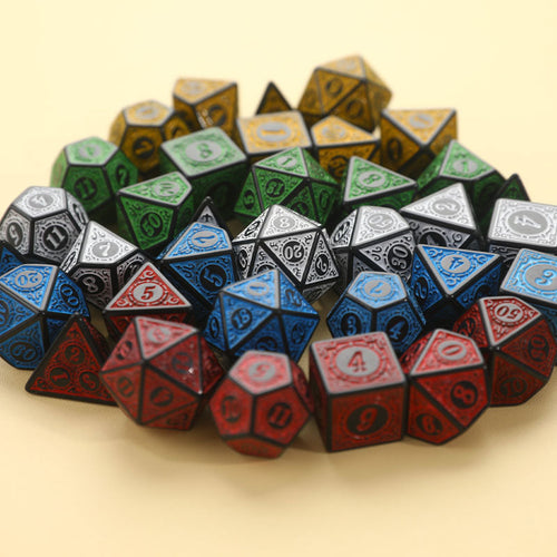 7Pcs/Set Polyhedral 7-Die Carved Pattern Dice Set D4 D6 D8 D10 D% D12 D20 For Game